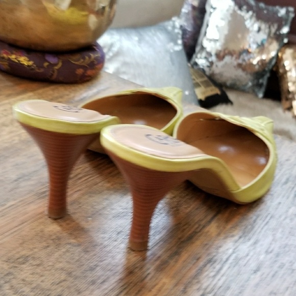 Carlos Santana shoes - Picture 4 of 4